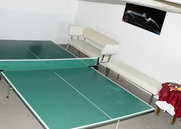 Hagebutze Entspannung Pur Mit Sauna-poolzugang 巴特劳特堡